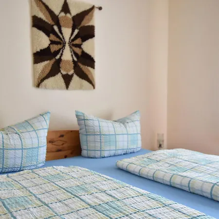 In In Meeresn He * Pepelow