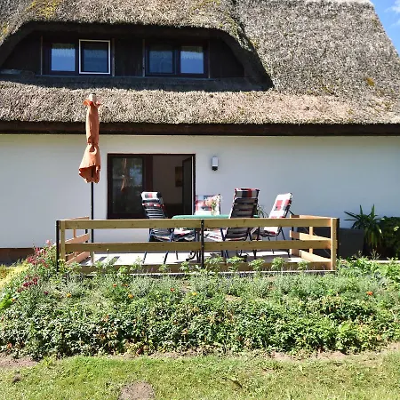 In In Meeresn He 아파트 Pepelow